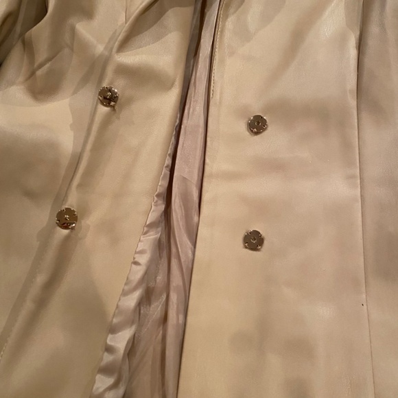 Misguided jacket—size 4 tall - Picture 3 of 6